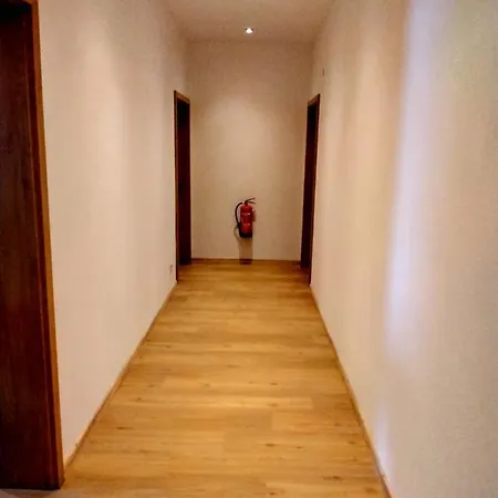 Zum Schulhaus