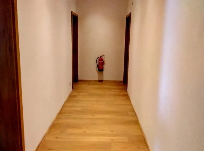 Zum Schulhaus
